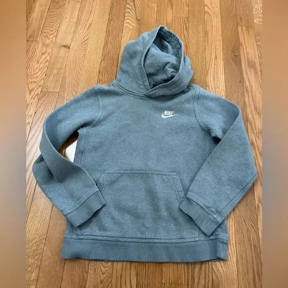 Boys Nike Club Fleece Hoodie Sweatshirt - Picture 1 of 6